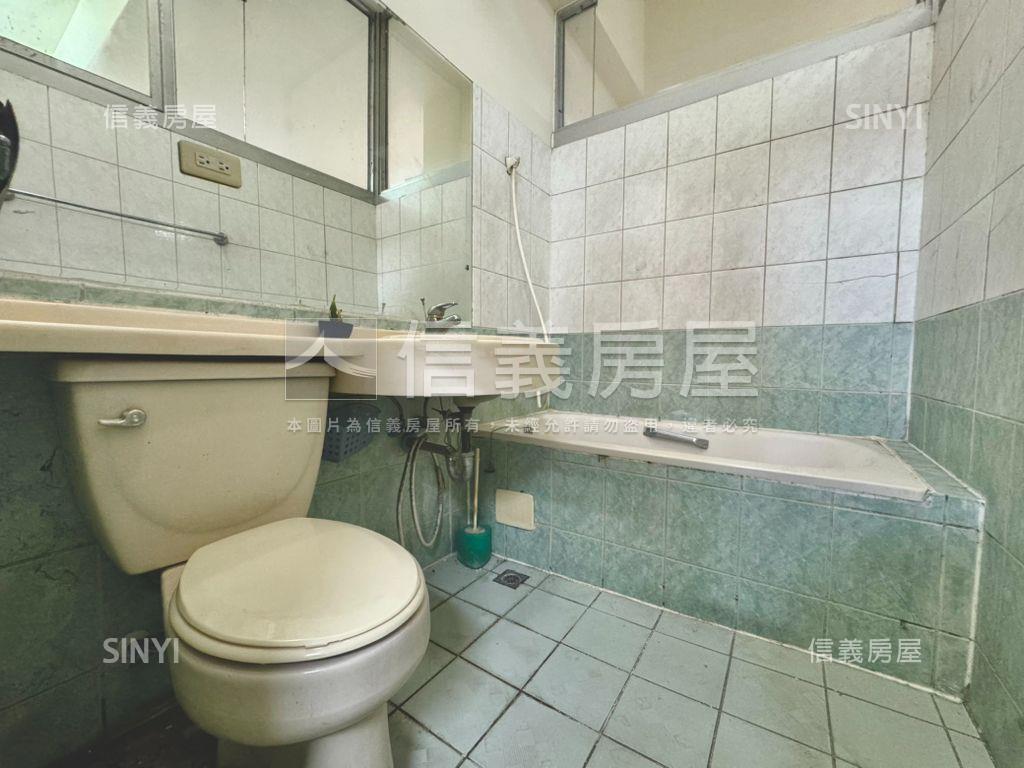 工學商圈低總價三房車位房屋室內格局與周邊環境