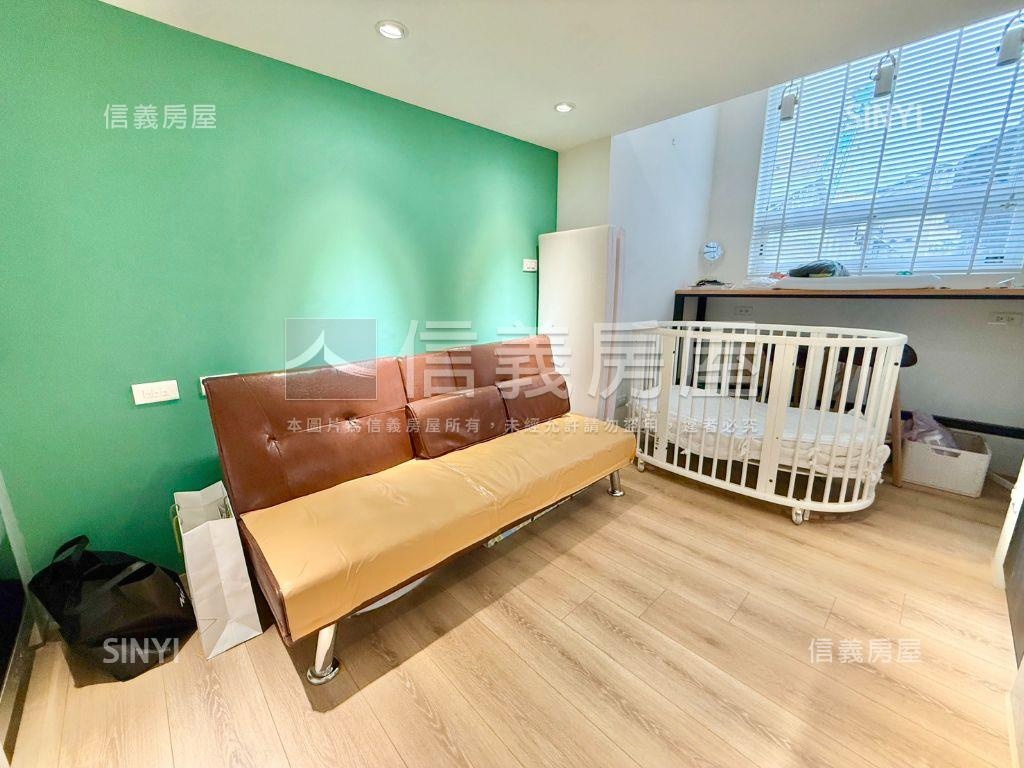 龍門台大舒曼挑高美邸房屋室內格局與周邊環境