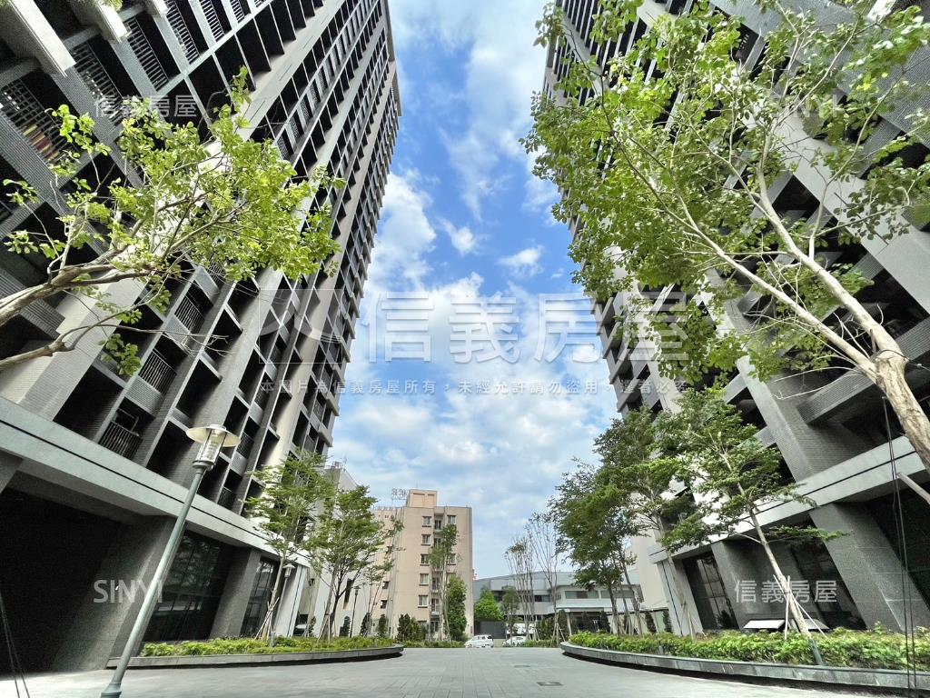 上東城｜質感景觀兩房平車房屋室內格局與周邊環境