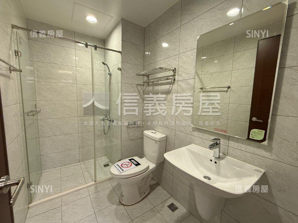 聯上３Ｑ邊間裝潢３房房屋室內格局與周邊環境
