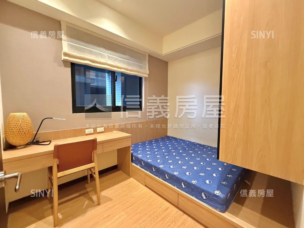 聯上３Ｑ邊間裝潢３房房屋室內格局與周邊環境
