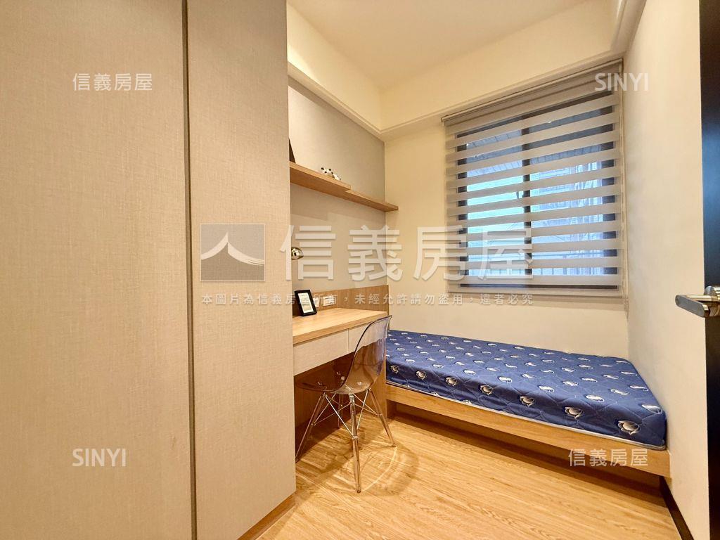 聯上３Ｑ邊間裝潢３房房屋室內格局與周邊環境