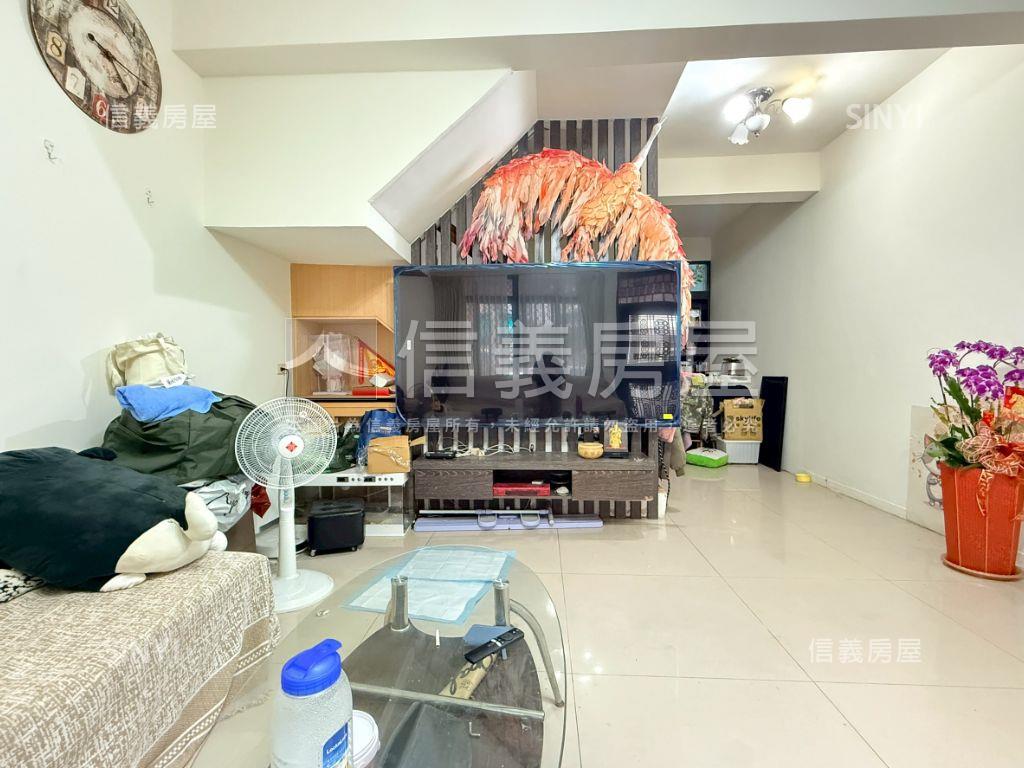 北太平７－８米活路透天房屋室內格局與周邊環境