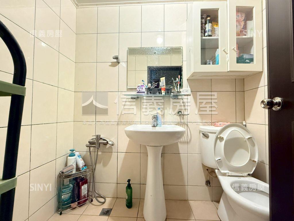 北太平７－８米活路透天房屋室內格局與周邊環境