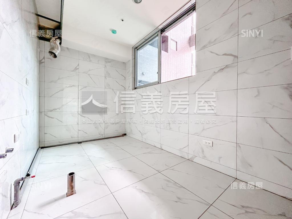 後山埤忠孝詠吉朝南面樹梢房屋室內格局與周邊環境