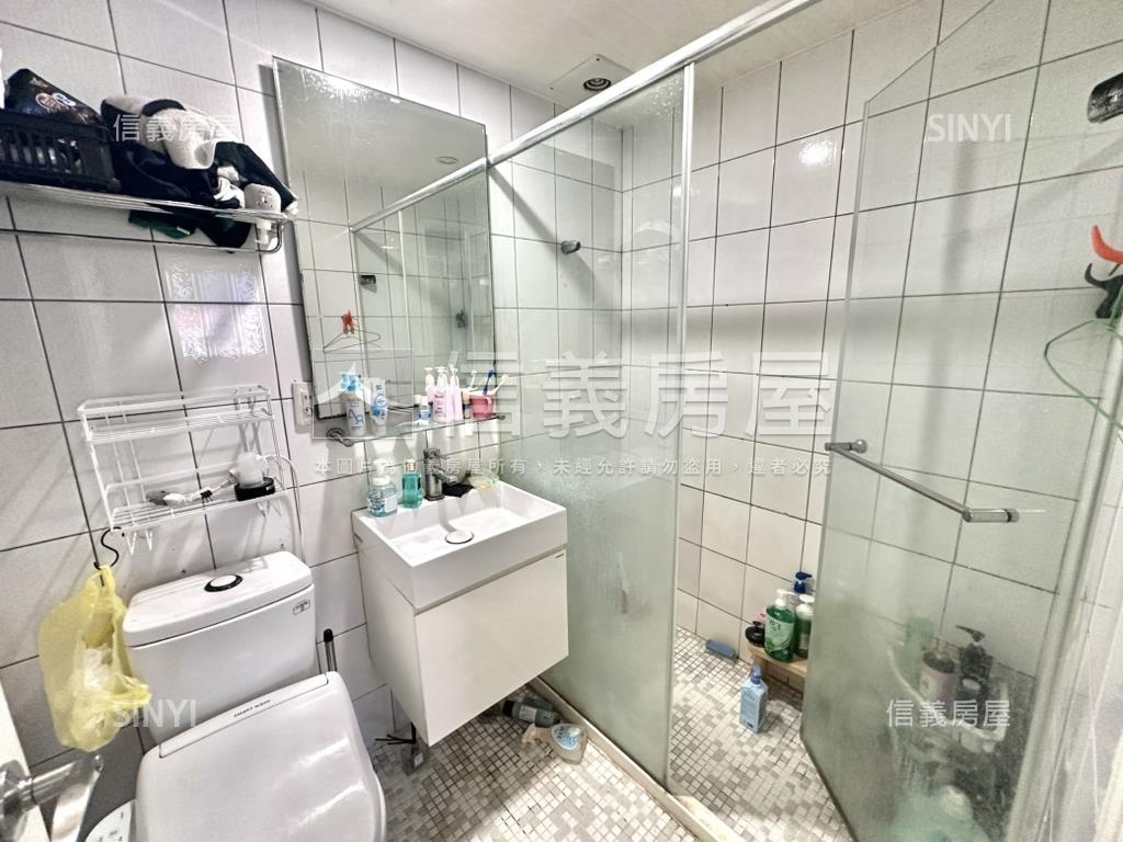 泉源邊間三房美屋房屋室內格局與周邊環境