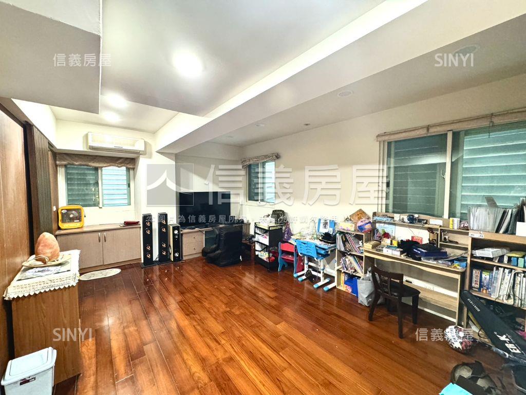 七期惠文朝南美墅房屋室內格局與周邊環境