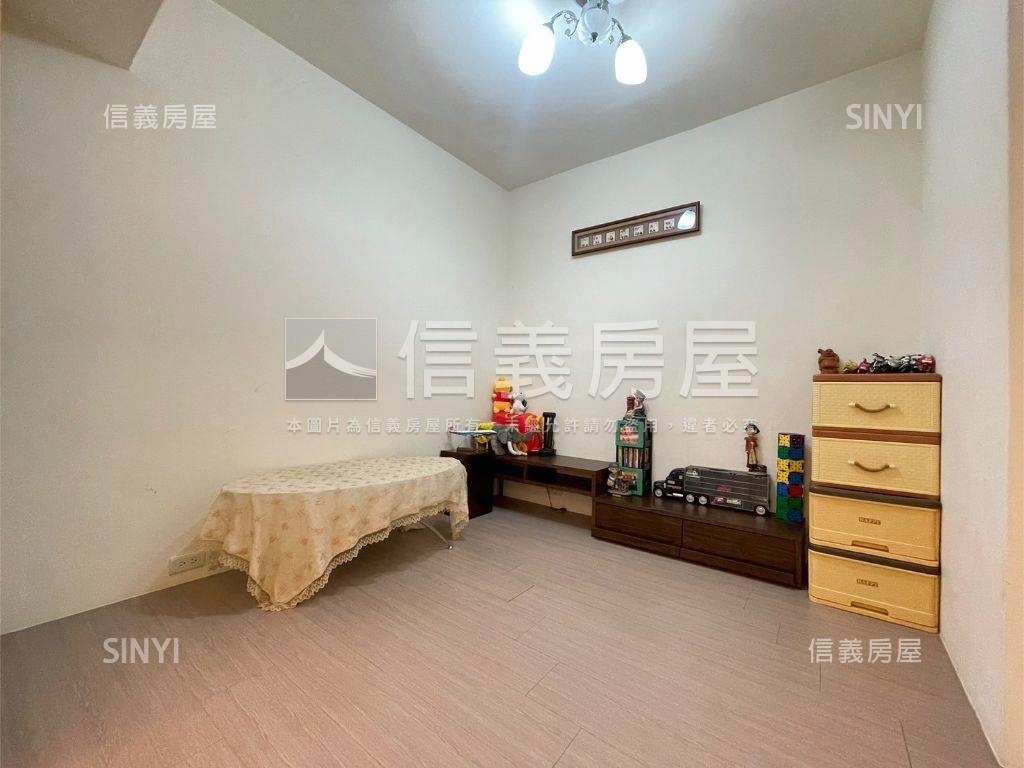 長安精裝三房美廈房屋室內格局與周邊環境
