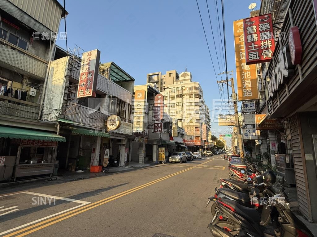 水湳臨路透店空間大房屋室內格局與周邊環境