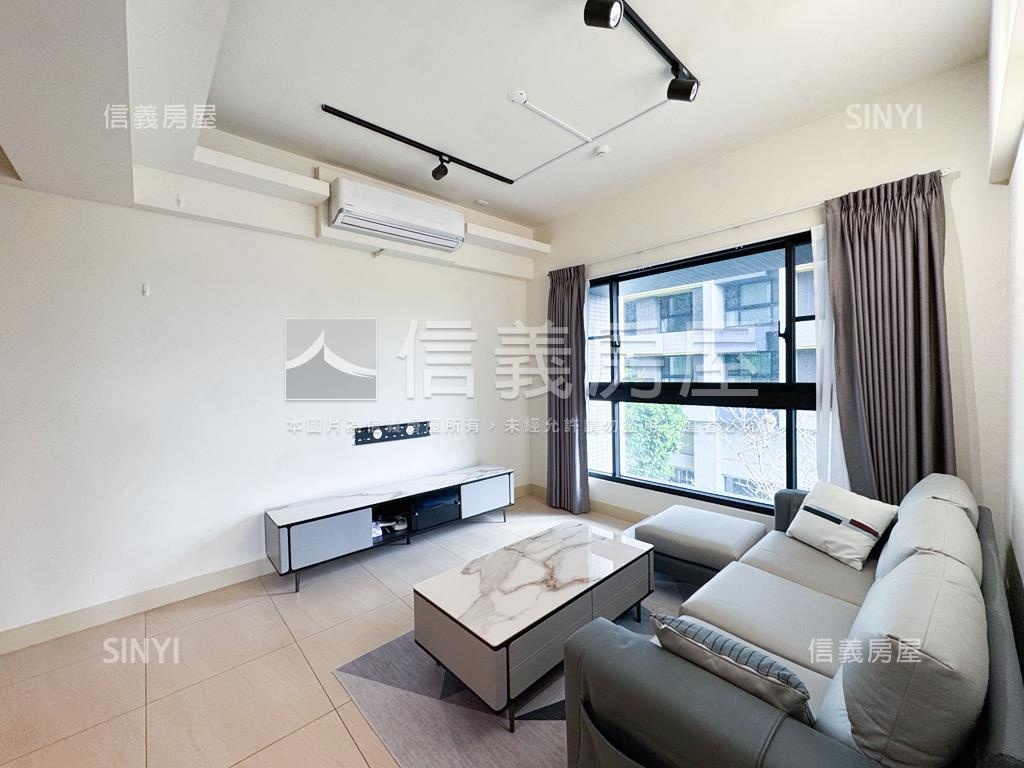 環球市朝南平面車位房屋室內格局與周邊環境