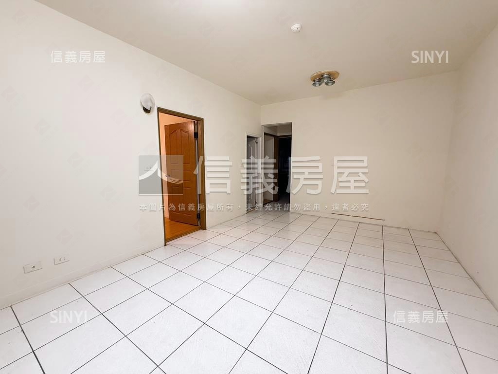 十全御景美三房房屋室內格局與周邊環境