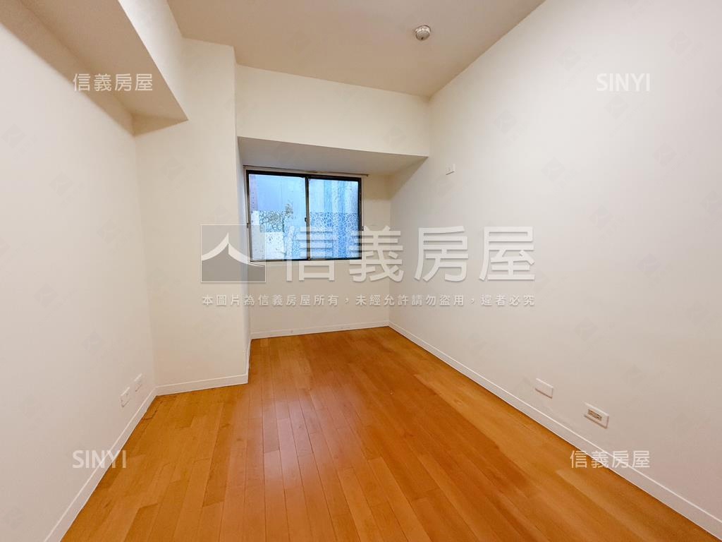 十全御景美三房房屋室內格局與周邊環境