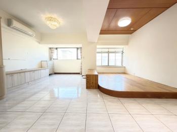 椰泉後棟正２衛水池景觀