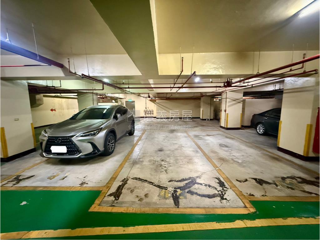 新接☆仁愛新城三房加坡平房屋室內格局與周邊環境