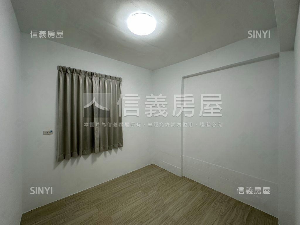 鳳山文山靜謐翻新好停公寓房屋室內格局與周邊環境