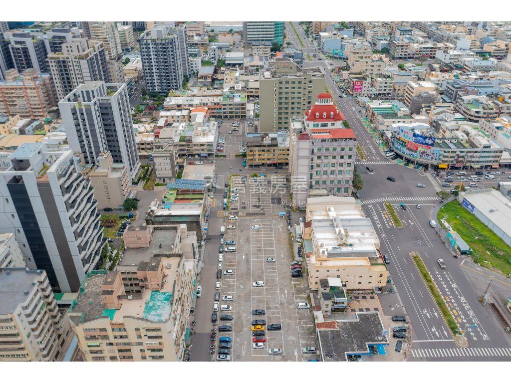 台中市梧棲段商三精華素地房屋室內格局與周邊環境