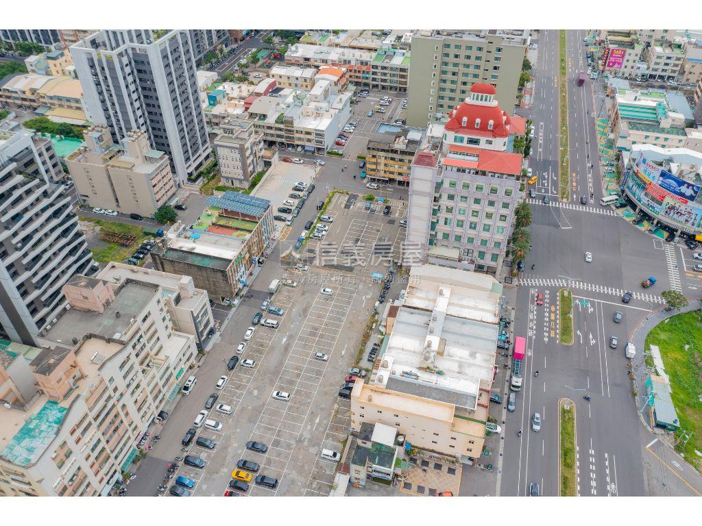 台中市梧棲段商三精華素地房屋室內格局與周邊環境