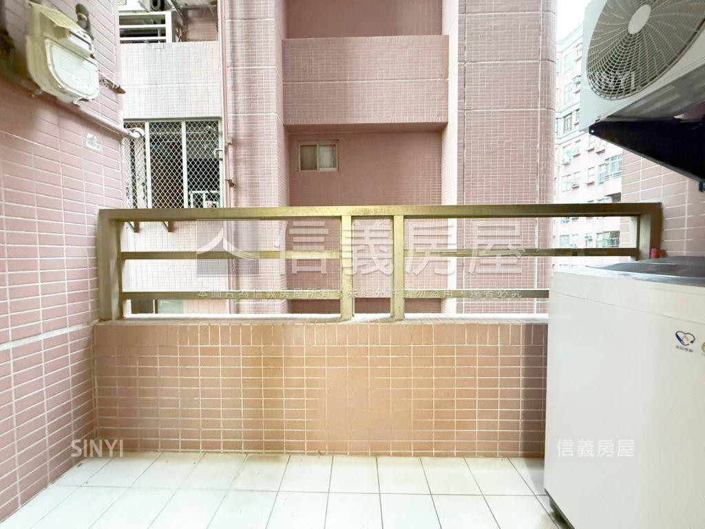 震後－近復興商圈視野兩房房屋室內格局與周邊環境