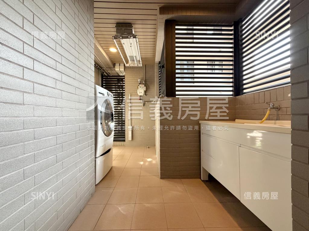 高峰會｜景觀高樓雙平車房屋室內格局與周邊環境