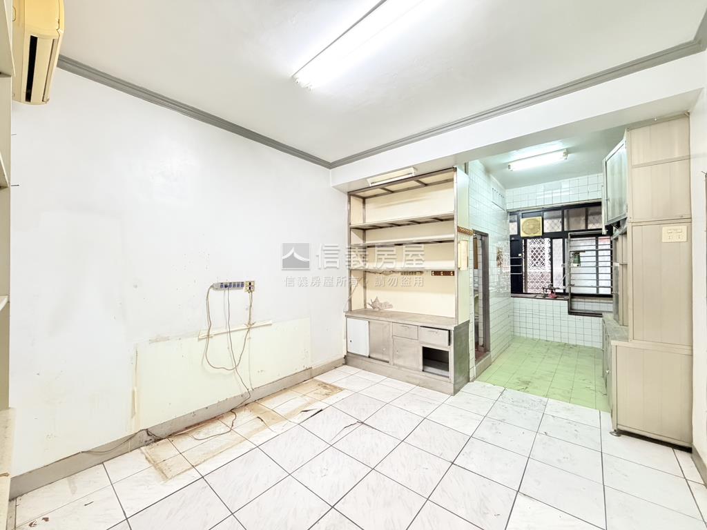 洛陽街低總價靜巷黃金三樓房屋室內格局與周邊環境