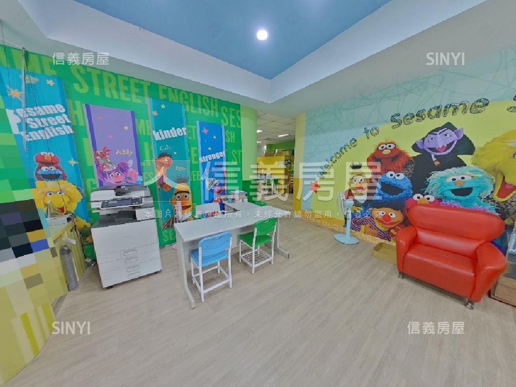 中平百坪連鎖金店面房屋室內格局與周邊環境