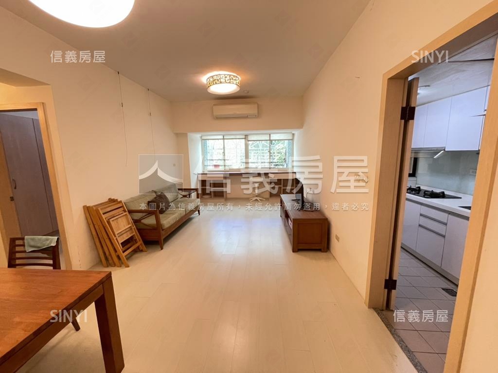 專任－松城裝潢面中庭房屋室內格局與周邊環境