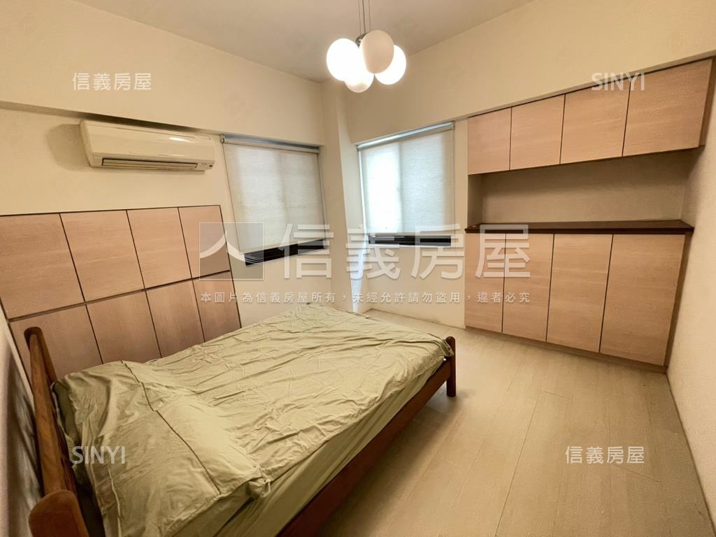 專任－松城裝潢面中庭房屋室內格局與周邊環境