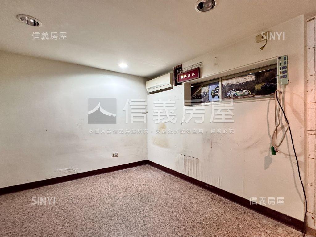 博愛四路面寬五米鑽店房屋室內格局與周邊環境