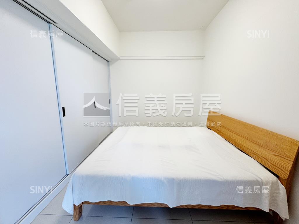 鼎山輕裝兩房輕軌宅房屋室內格局與周邊環境