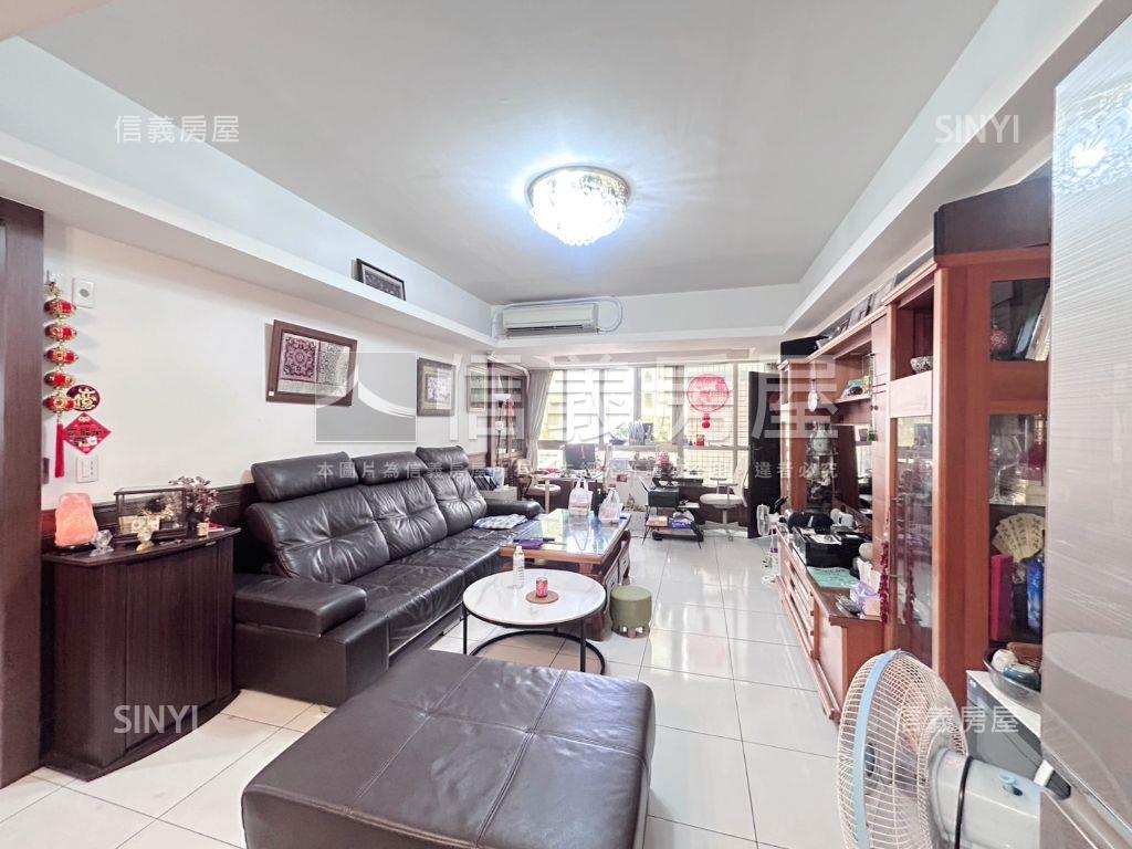 新案大面開窗採光三房平車房屋室內格局與周邊環境