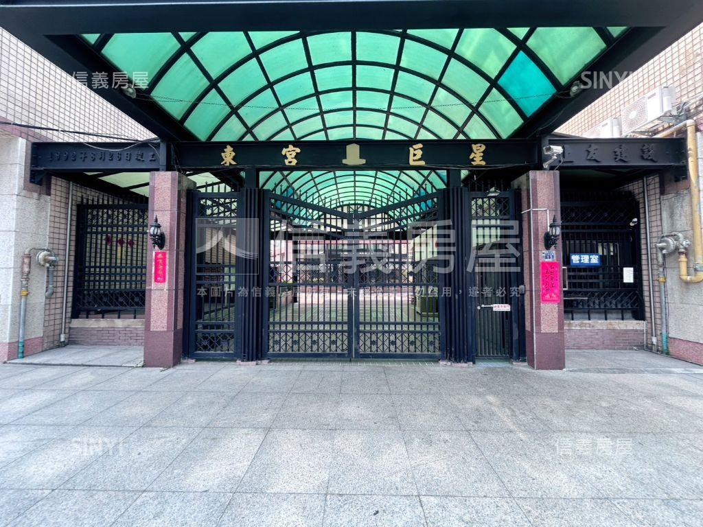 新案大面開窗採光三房平車房屋室內格局與周邊環境