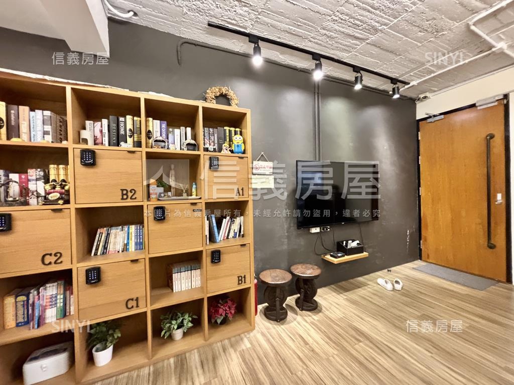 湖美三面臨路大大庭院別墅房屋室內格局與周邊環境