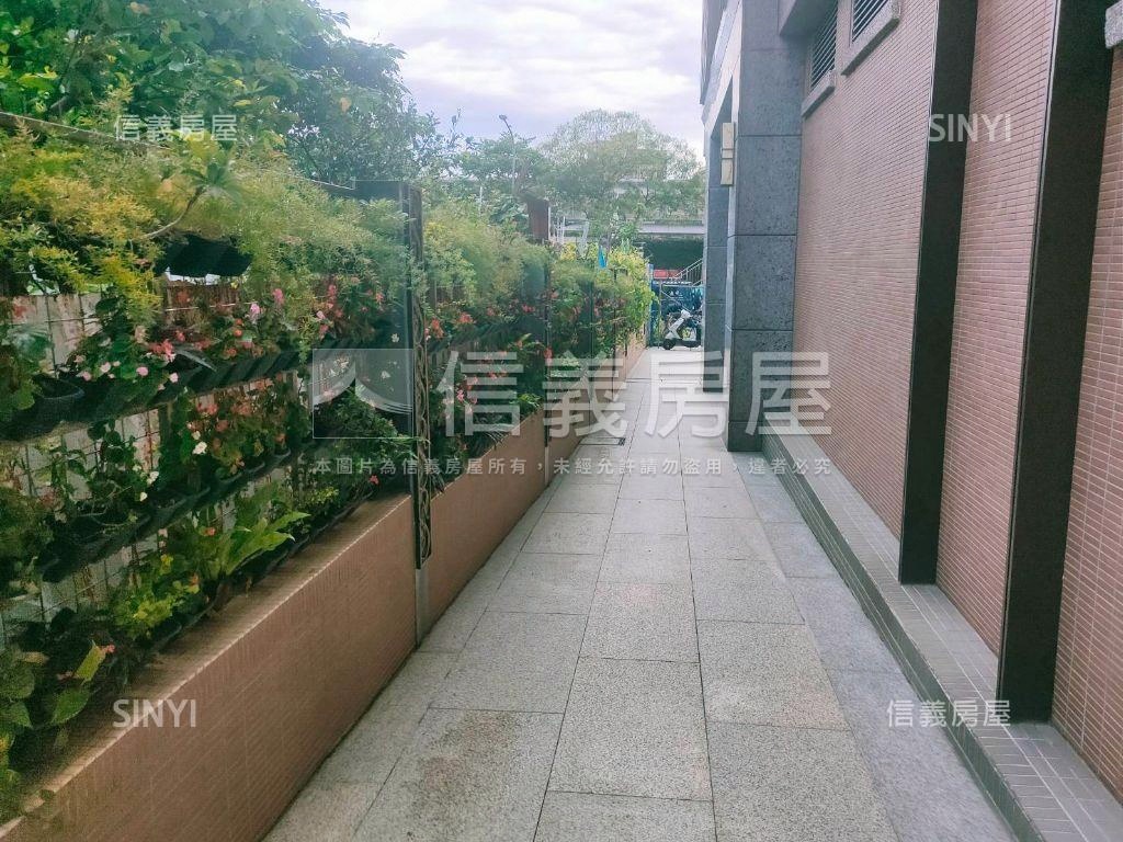 內湖整棟企業總部可分購房屋室內格局與周邊環境