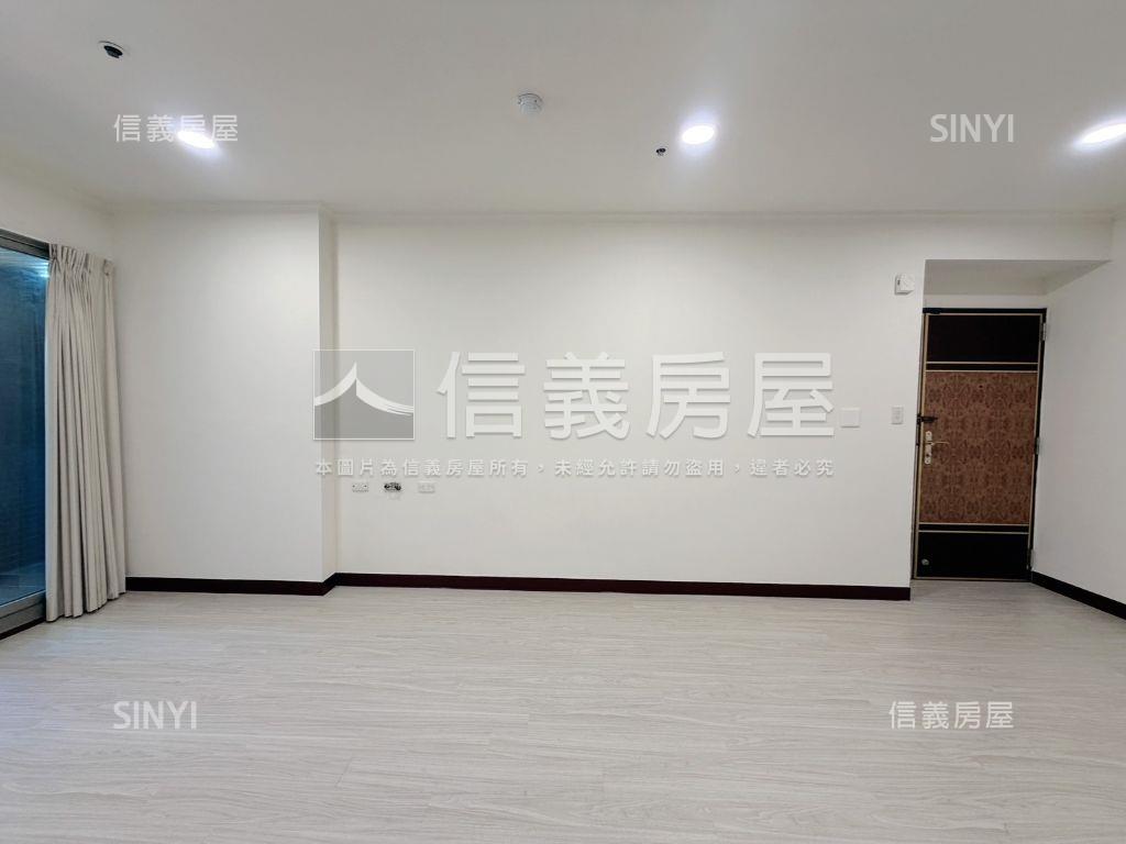 三多捷運摩天大兩房房屋室內格局與周邊環境
