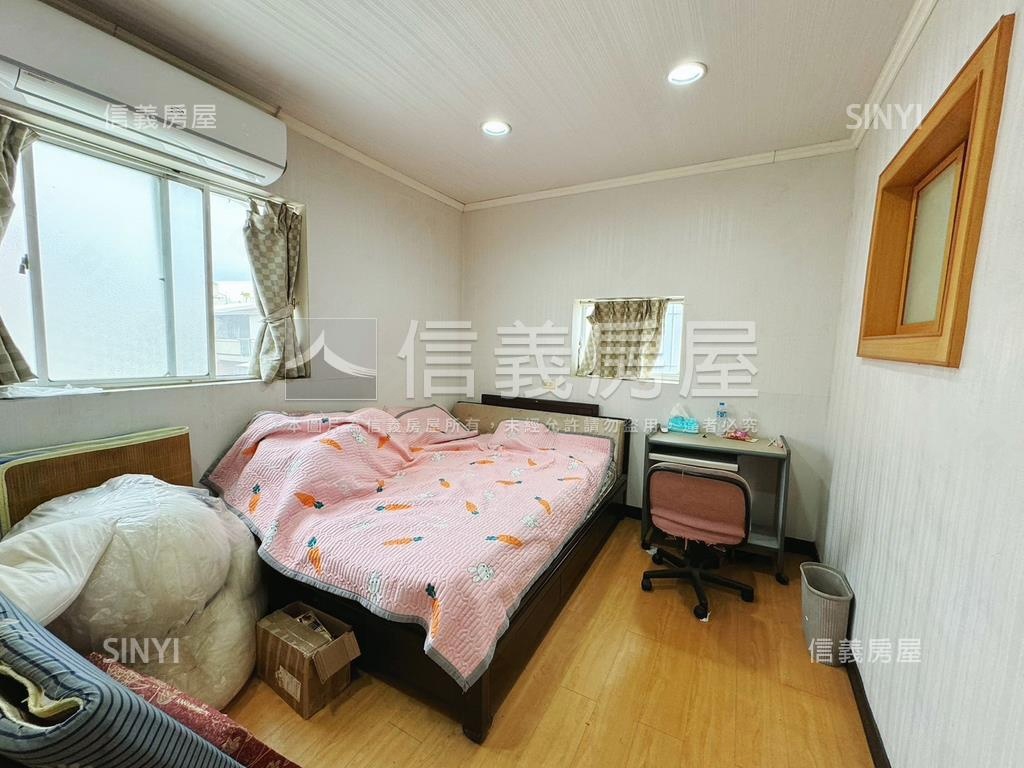 東區崇德招財三角窗店住房屋室內格局與周邊環境