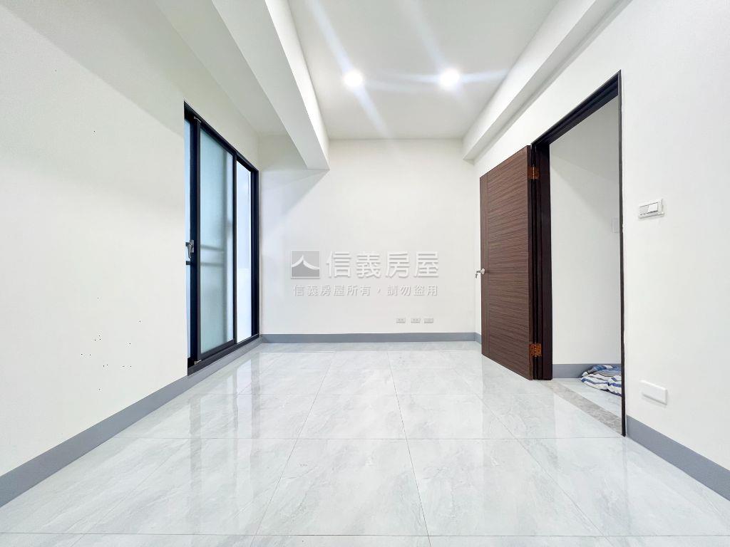 北區自有車庫整新質感美透房屋室內格局與周邊環境