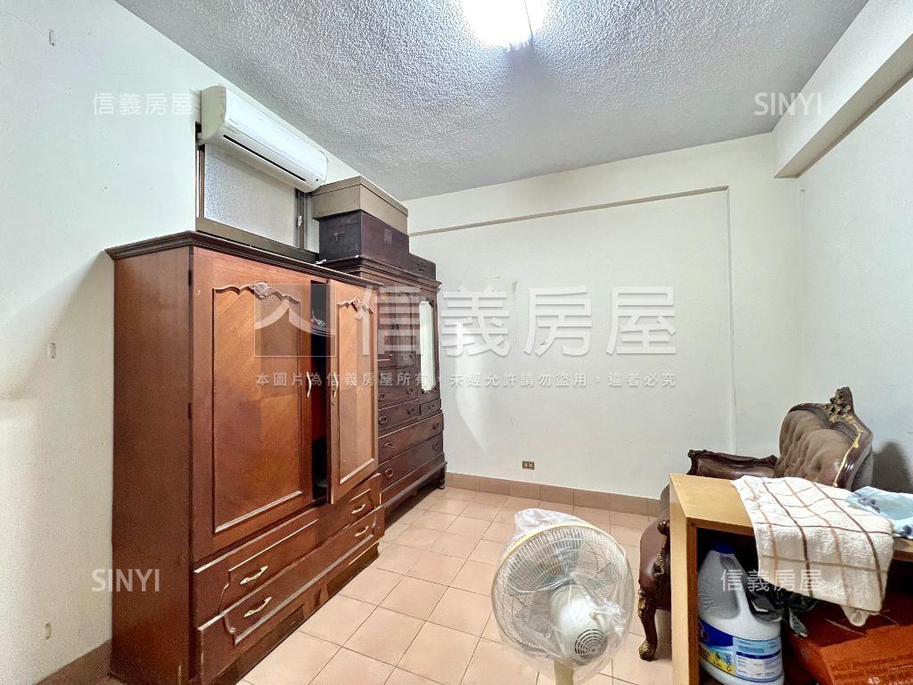 朝東南面國小美透房屋室內格局與周邊環境