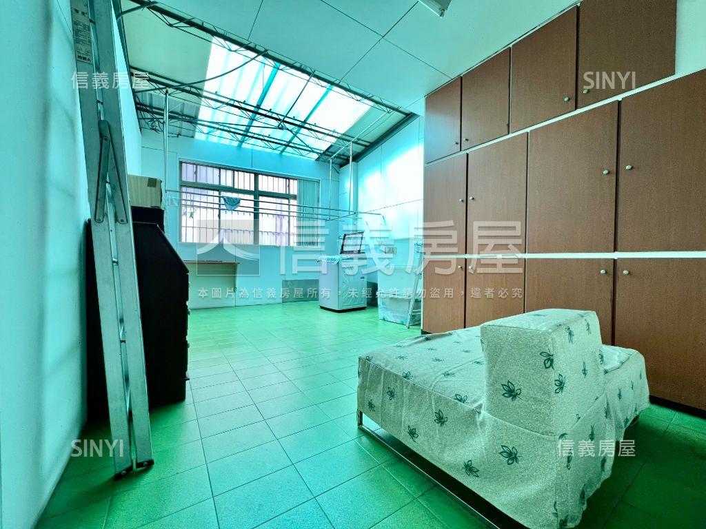 朝東南面國小美透房屋室內格局與周邊環境