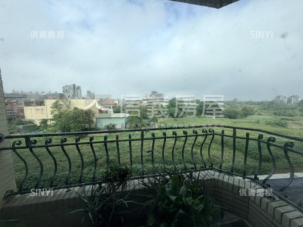 愛琴海三房稀有釋出房屋室內格局與周邊環境