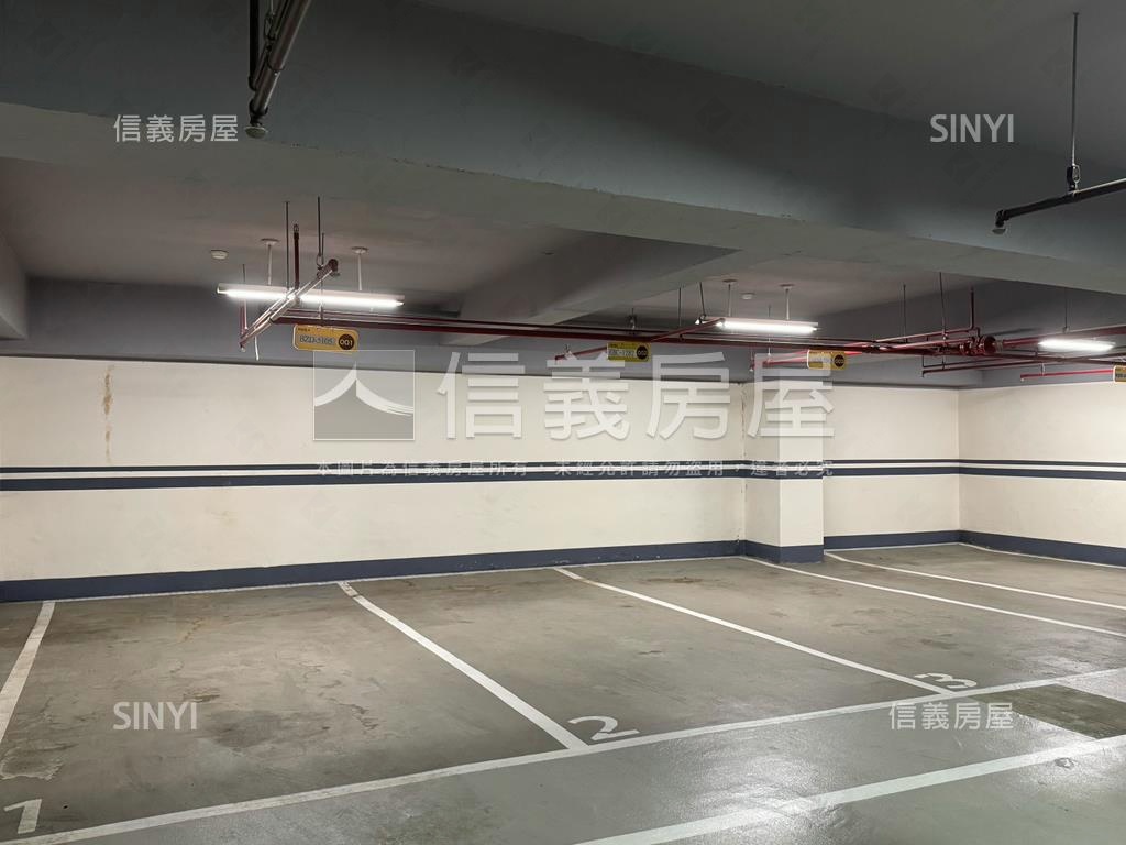 神采高樓景觀２房房屋室內格局與周邊環境