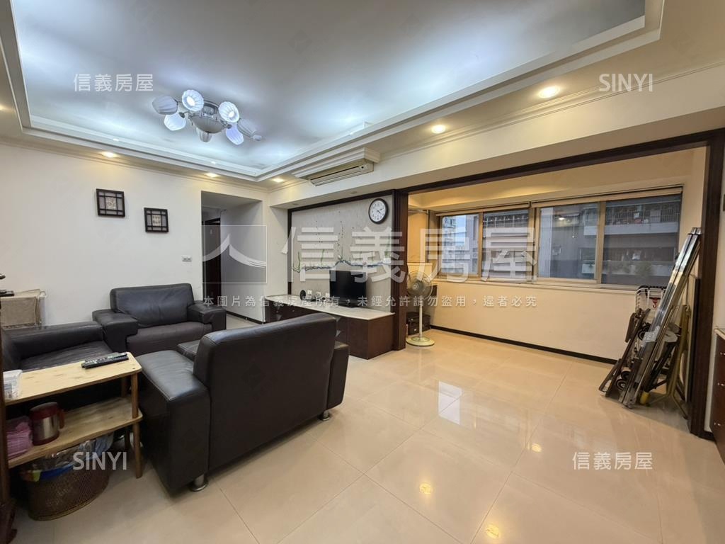 臻藏中興麗園美三房房屋室內格局與周邊環境