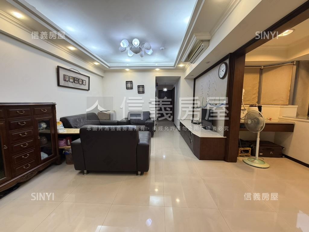 臻藏中興麗園美三房房屋室內格局與周邊環境