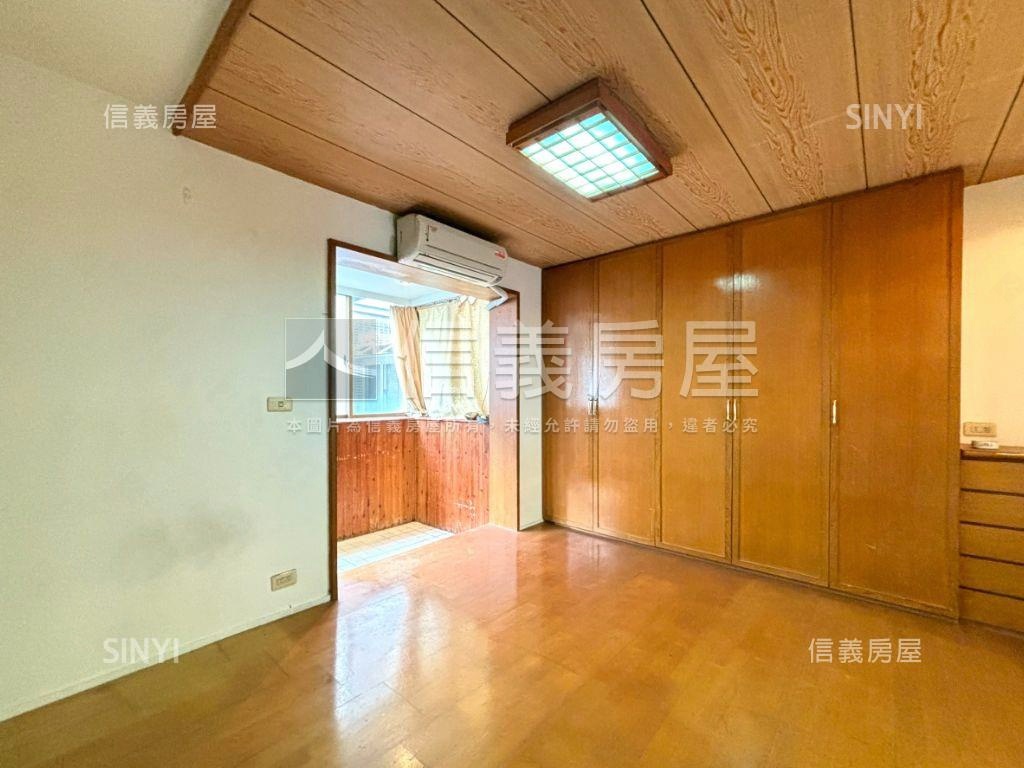 瓏山林１４巷福氣旺上疊房屋室內格局與周邊環境