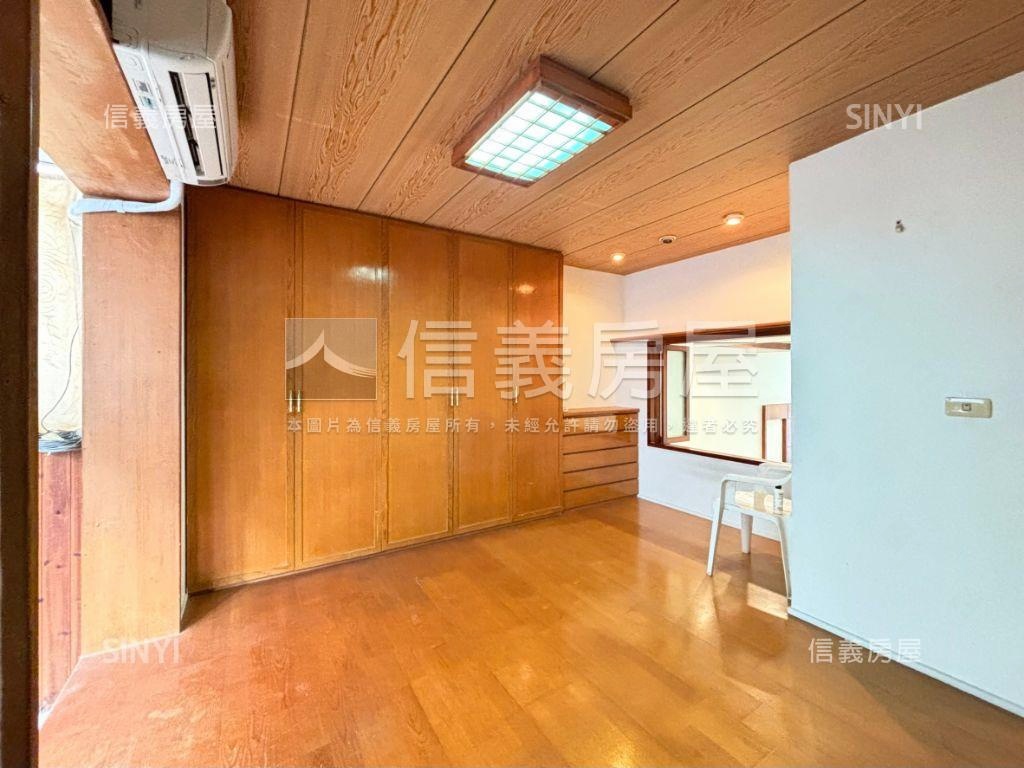 瓏山林１４巷福氣旺上疊房屋室內格局與周邊環境