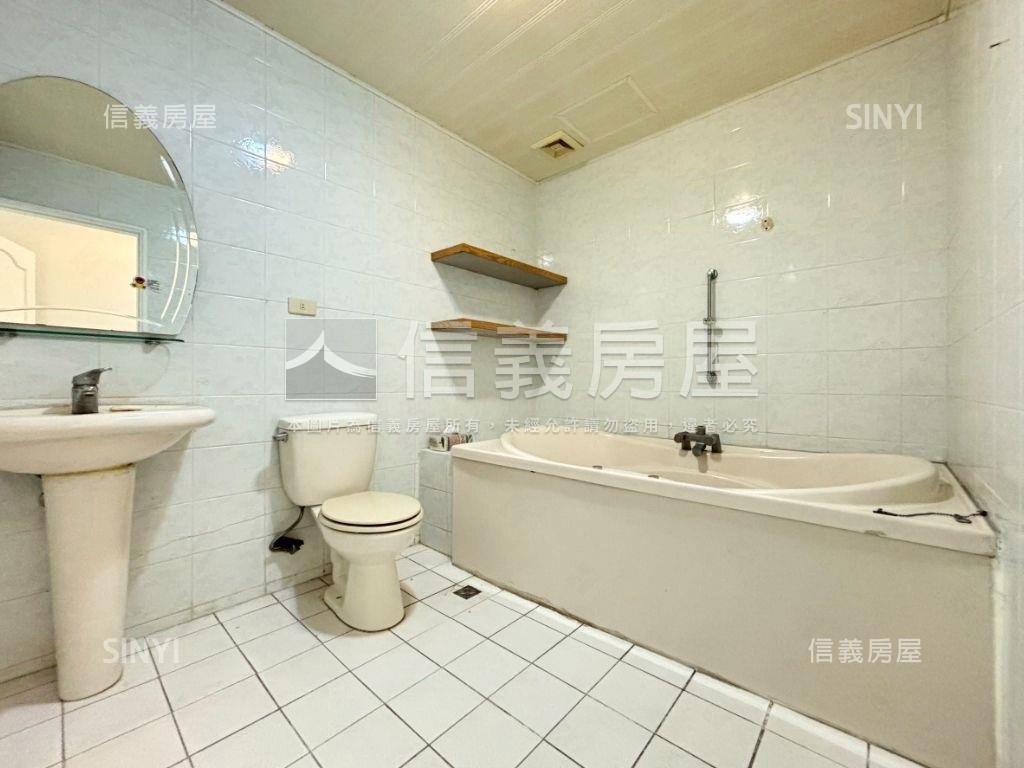 瓏山林１４巷福氣旺上疊房屋室內格局與周邊環境