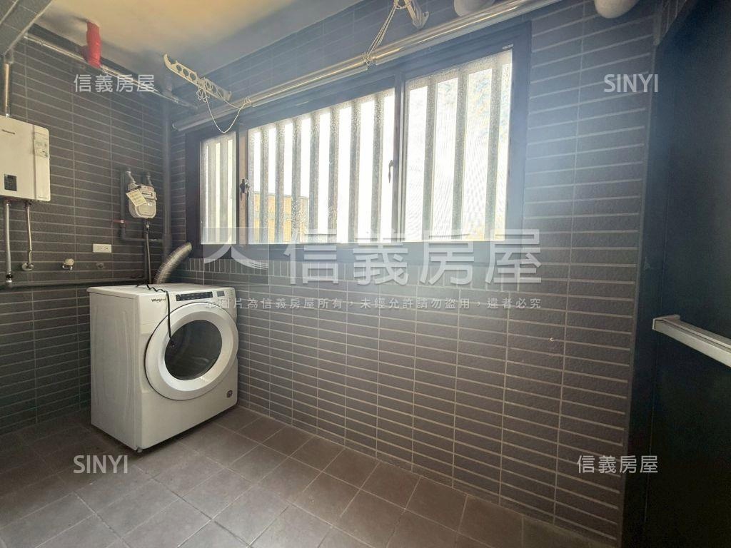 楊梅閱森活三房車位房屋室內格局與周邊環境