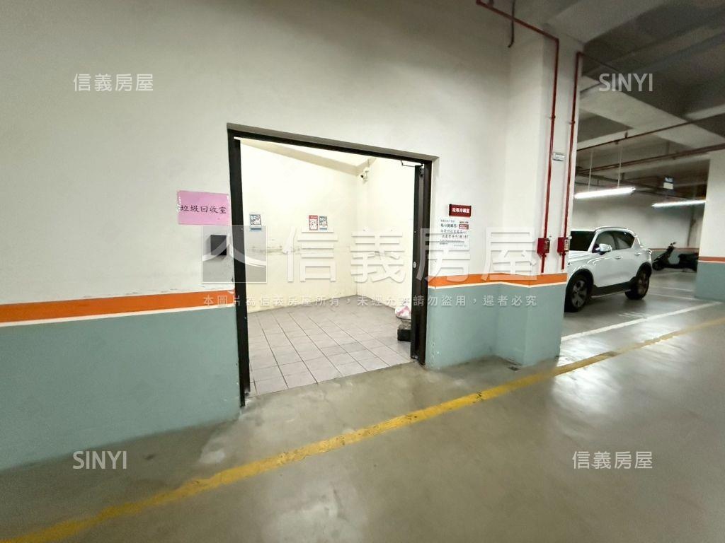 楊梅閱森活三房車位房屋室內格局與周邊環境