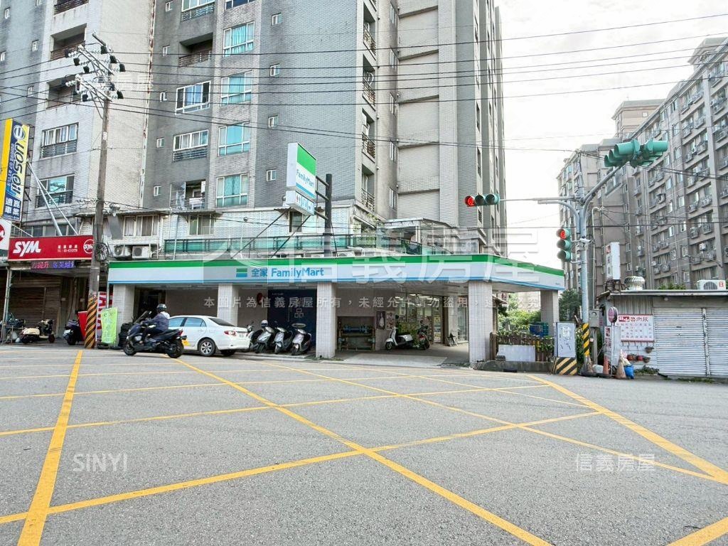 楊梅閱森活三房車位房屋室內格局與周邊環境