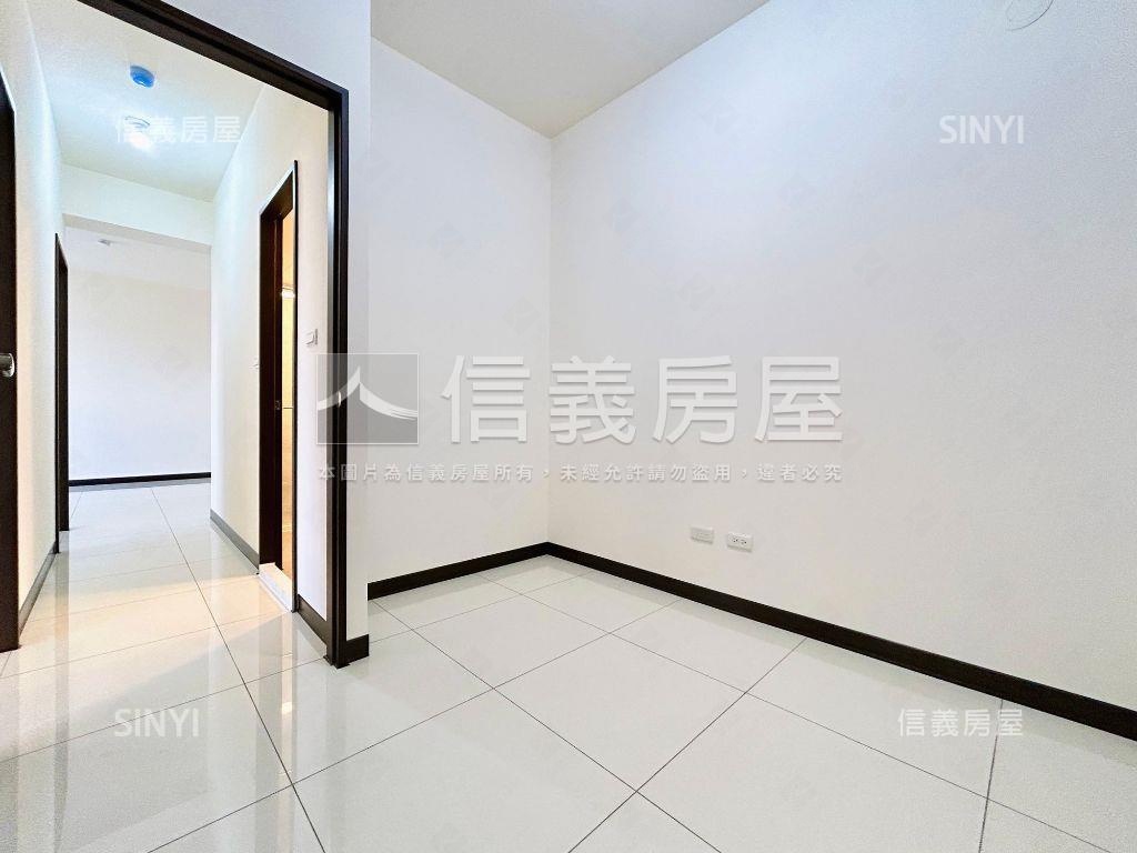 大櫻國全新未住大三房平車房屋室內格局與周邊環境