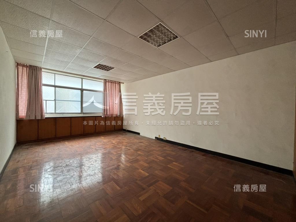 三德西街傳家透天房屋室內格局與周邊環境
